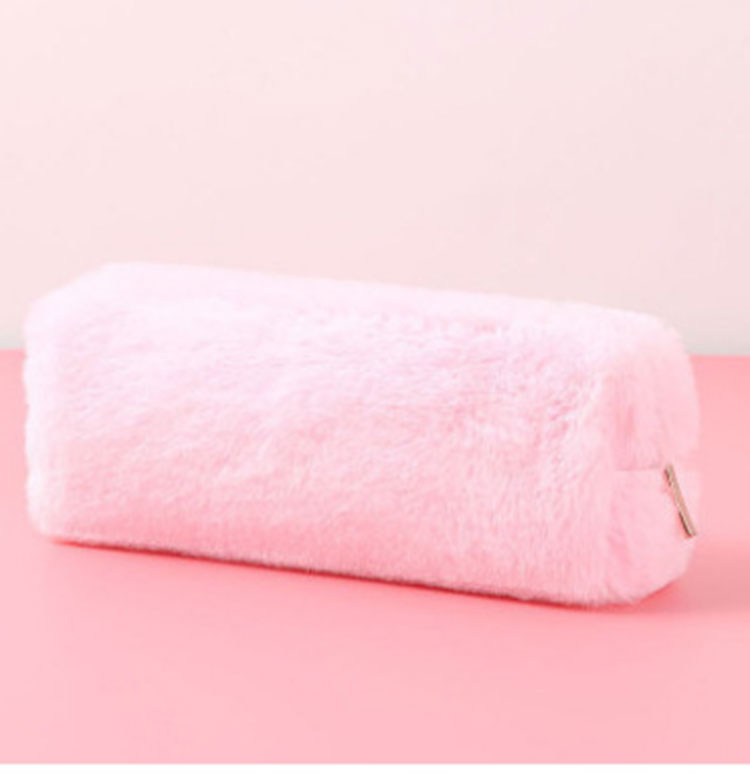 Fermuarlı Kalem Çantaları Üstü Açık Kalem Kutularından Daha mı İyidir?